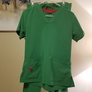 Carhartt Cross Flex Top/Pant Set